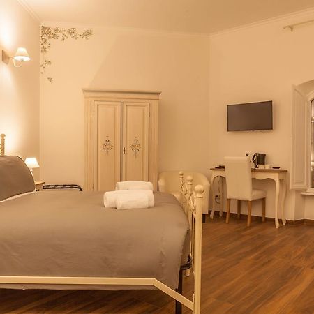 Donna Margherita Rome Suite & Rooms Экстерьер фото