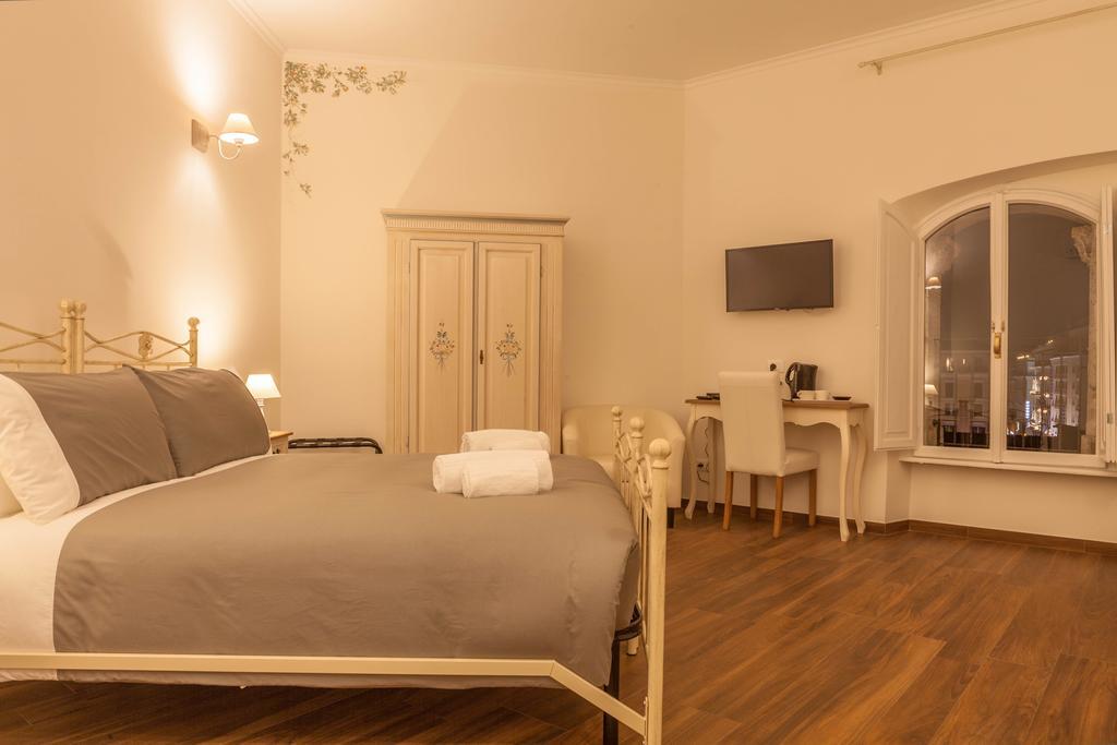 Donna Margherita Rome Suite & Rooms Экстерьер фото
