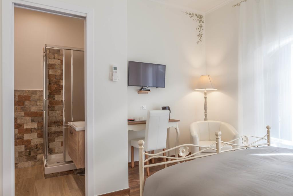 Donna Margherita Rome Suite & Rooms Экстерьер фото