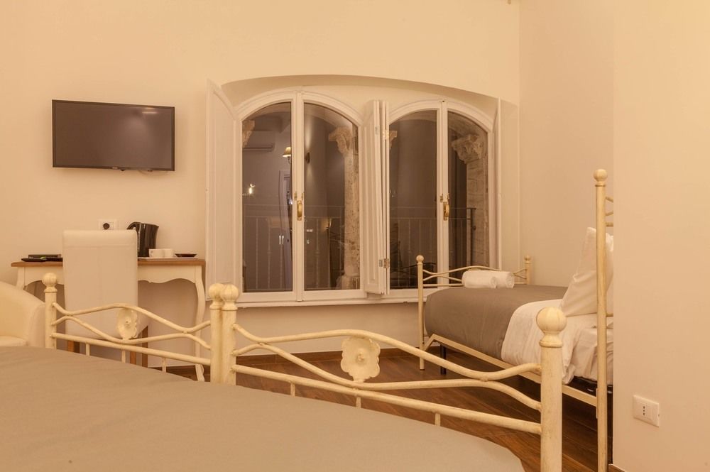 Donna Margherita Rome Suite & Rooms Экстерьер фото