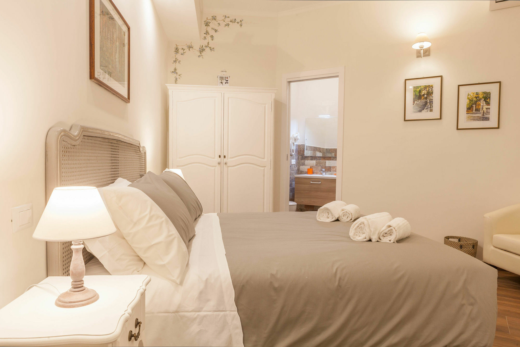 Donna Margherita Rome Suite & Rooms Экстерьер фото